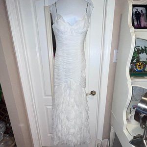White Alyce Designs Gown / Beach Wedding Dress - Size 2